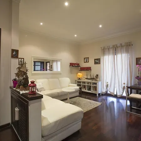 Lejlighed Suntime Attic Rom