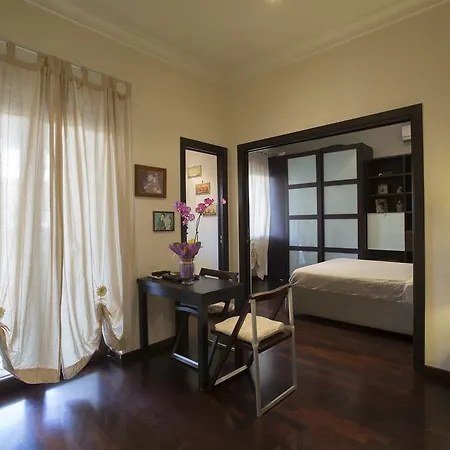 Suntime Attic Apartment *